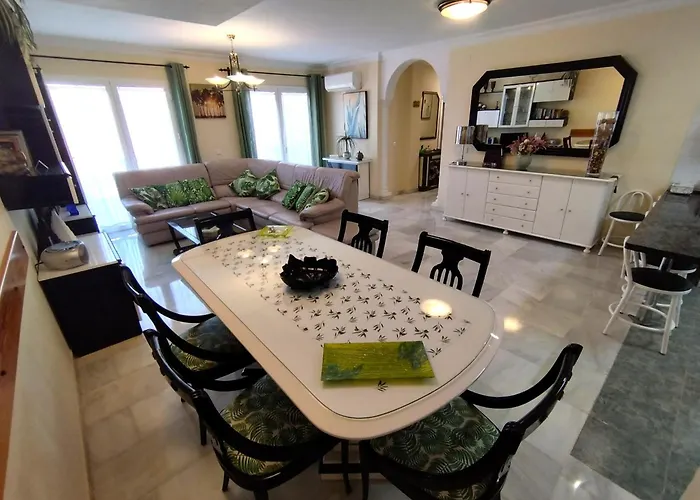 Aljamar 3b アパート ネルハ